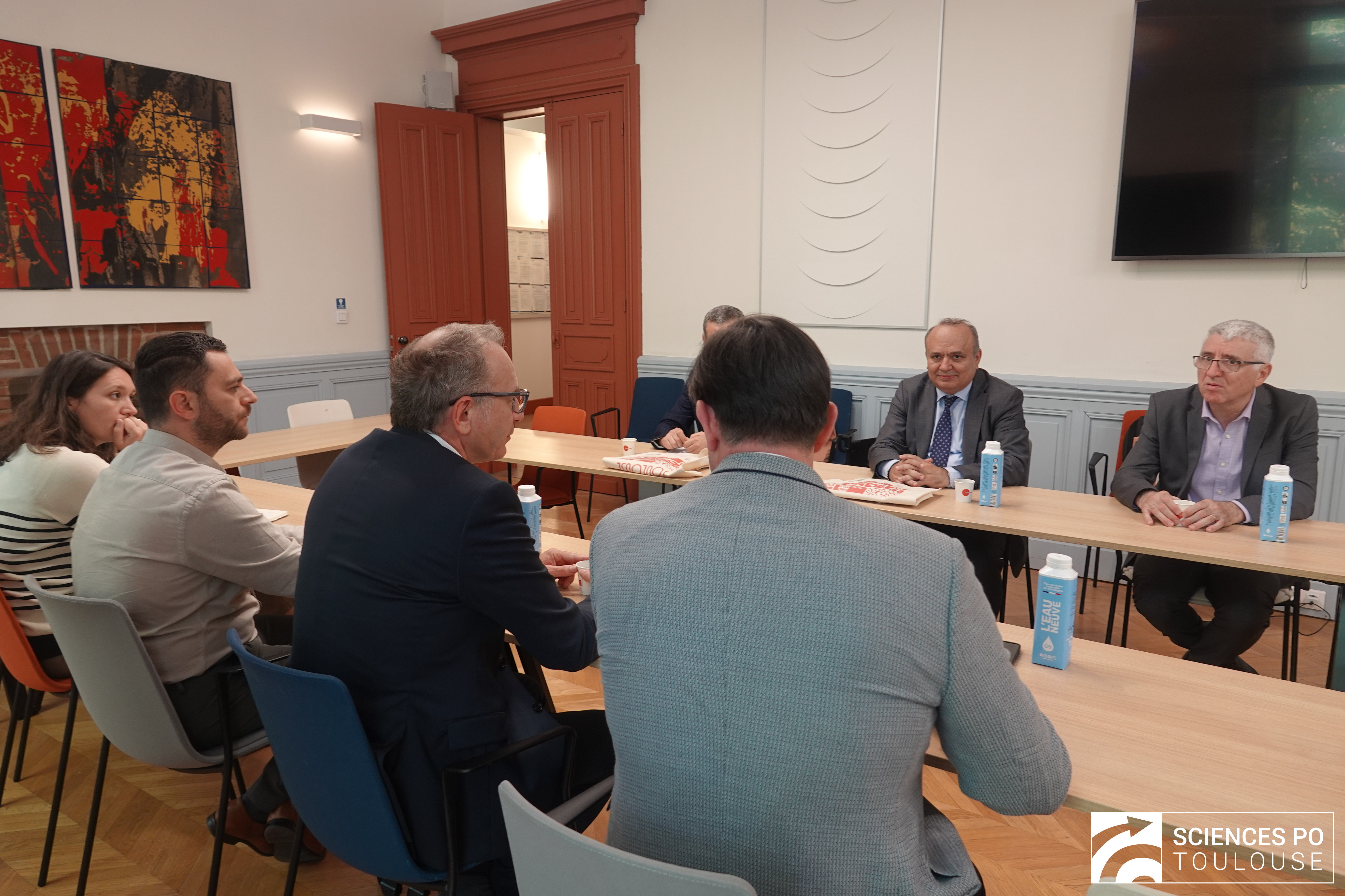 Académie des études économiques de Bucarest, 01/06/2026